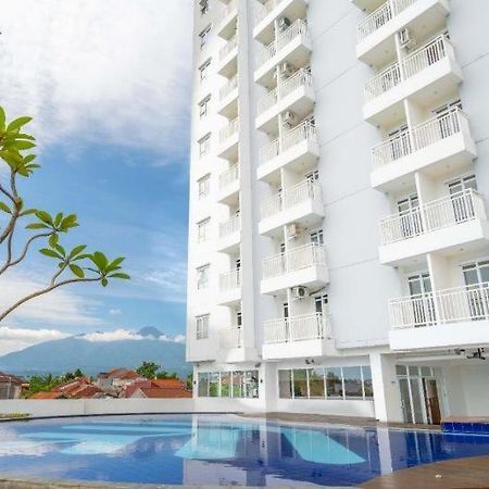 Jasmin Park Apartemen By Fix'S Room Kedungbadak エクステリア 写真